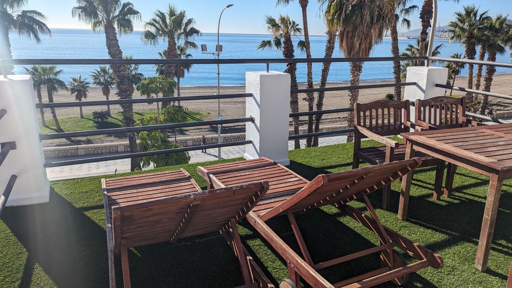 Loft Con Gran Terraza En Primera Linea De Playa Málaga Dış mekan fotoğraf