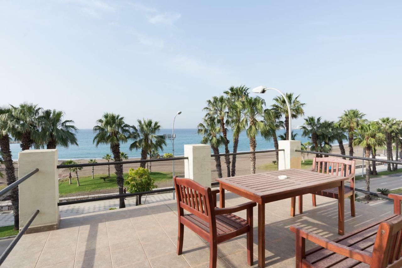 Loft Con Gran Terraza En Primera Linea De Playa Málaga Dış mekan fotoğraf